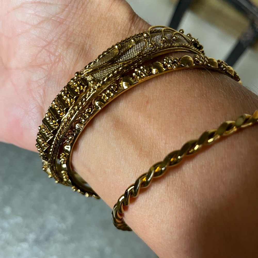 NEW Amrita Bangle Bracelets set of three - Picture 2 of 15